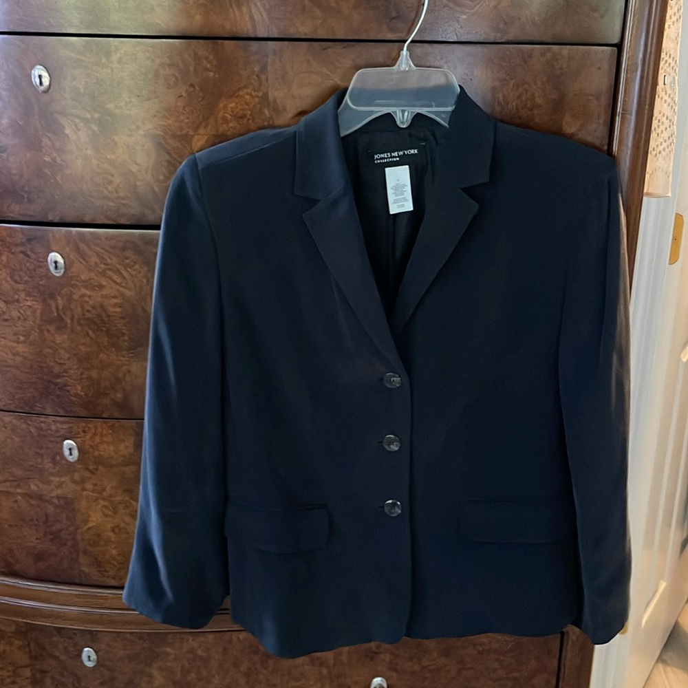 Jones New York silk jacket